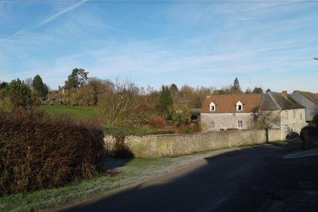 La Ferme Aux Oiseaux B&B Beaumont Eksteriør bilde