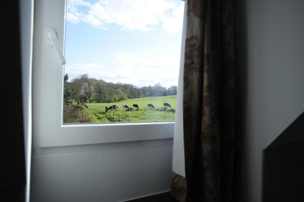 La Ferme Aux Oiseaux B&B Beaumont Eksteriør bilde